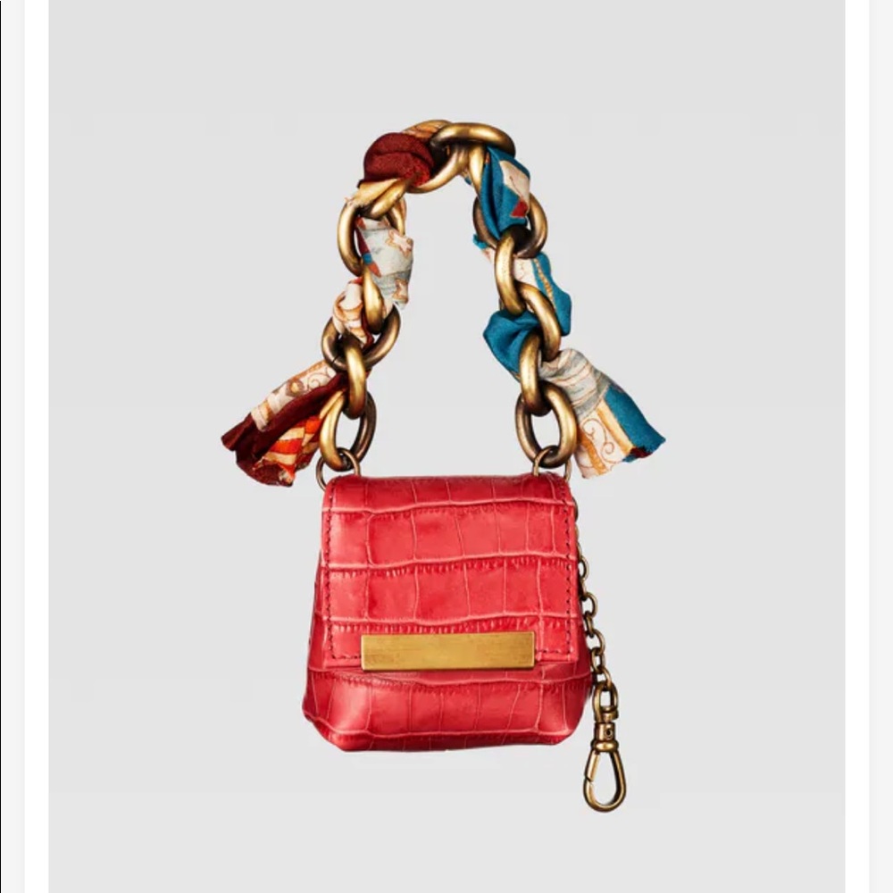 Zara ANIMAL PRINT HANDKERCHIEF MINI HANDBAG *** ISO***